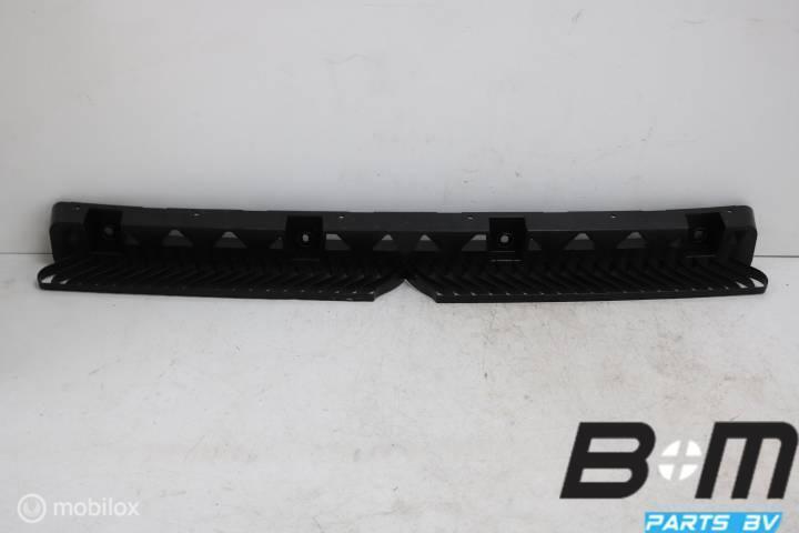 Achterbumpergeleider midden VW Golf 8 GTI 5H6807863, Auto-onderdelen, Carrosserie en Plaatwerk, Gebruikt