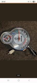 Goed werkende teller klok sym allo
Nieuwprijs 130+/_, Ophalen of Verzenden