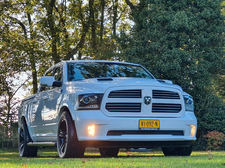 Dodge RAM Dodge RAM 2015, Auto's, Bestelauto's, Particulier, 4x4, ABS, Achteruitrijcamera, Airbags, Airconditioning, Alarm, Bluetooth