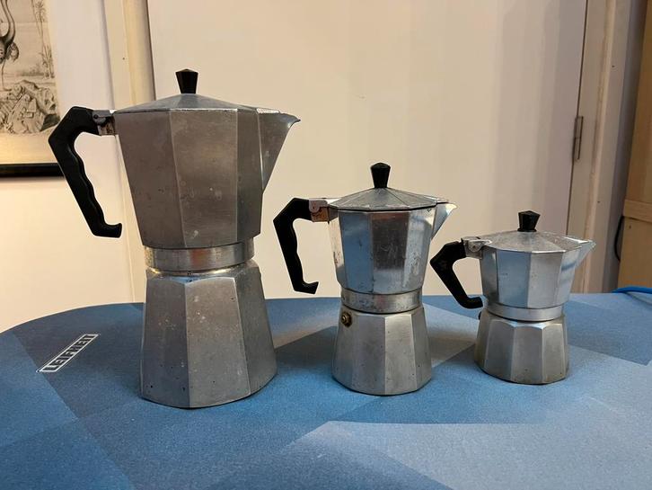 Percolator, espresso pot. 3 stuks verschillende maten, Huis en Inrichting, Keuken | Keukenbenodigdheden, Ophalen of Verzenden
