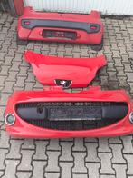 Motorkap en bumpers Peugeot 107 bij 2006 rood, Auto-onderdelen, Ophalen of Verzenden, Peugeot, Motorkap