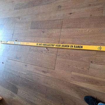 Anti-inbraakstrip voor deur en ramen type 1 beschikbaar voor biedingen