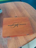 Backgammon houten koffer met kroonkurken,  keizers kroon, Ophalen of Verzenden, Nieuw, Overige typen