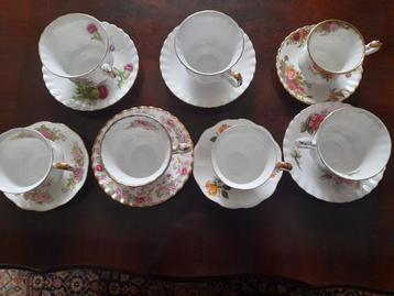 ROYAL ALBERT KOFFIE EN THEE-KOPJES. beschikbaar voor biedingen