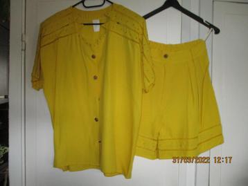 Vintage damestuniek, kniebroek en top/blouse