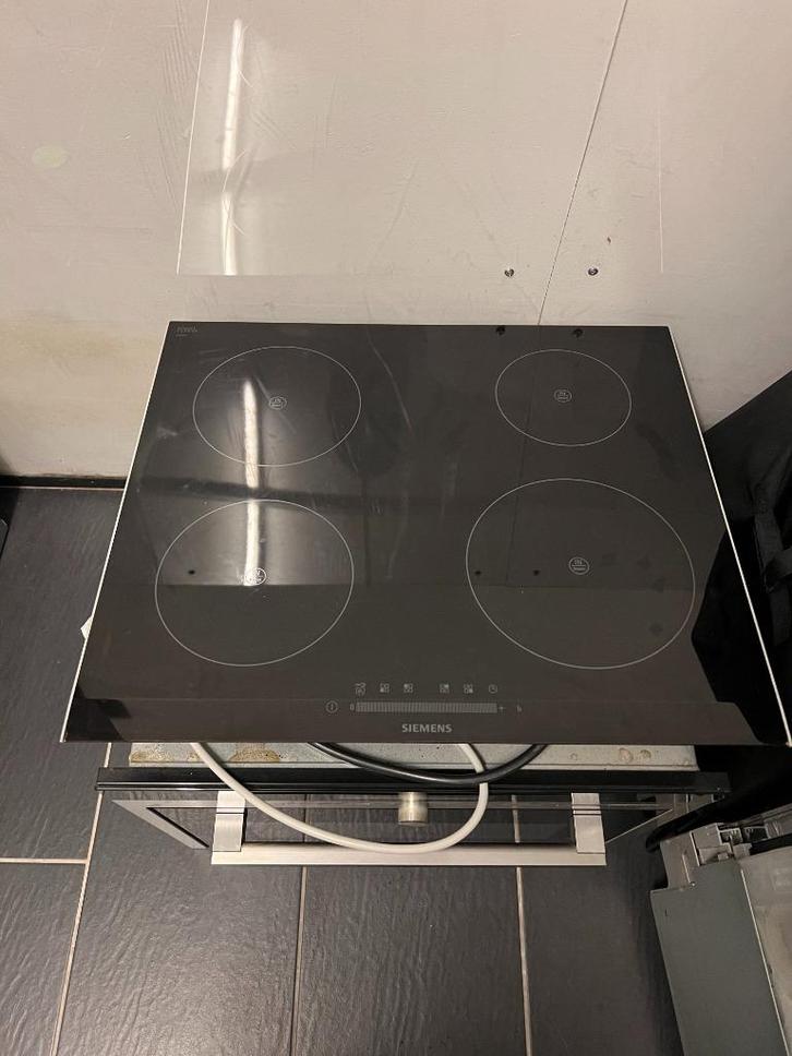 Siemens iQ100 inductiekookplaat, Witgoed en Apparatuur, Kookplaten, Gebruikt, Inbouw, Keramisch, 4 kookzones, Ophalen