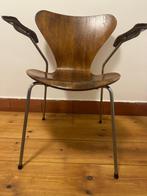 Vlinderstoel blank gelakt met armleuning Fritz Hansen, Huis en Inrichting, Stoelen, Ophalen, Hout, Danish Design, Eén