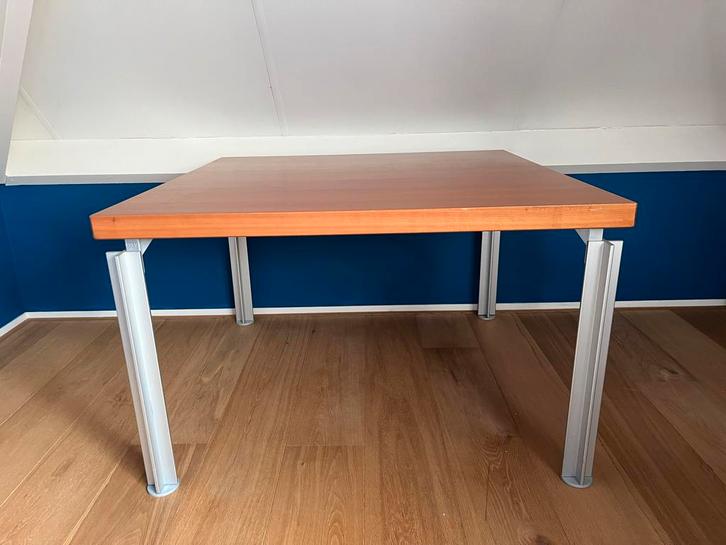 Stevige vierkante bureau / werktafel - Ommen, Antiek en Kunst, Antiek | Meubels | Tafels, Ophalen