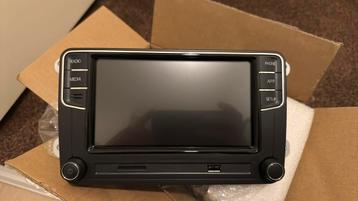 Volkswagen Radio RCD780 Pro Nieuw! CarPlay Android Auto 360 beschikbaar voor biedingen