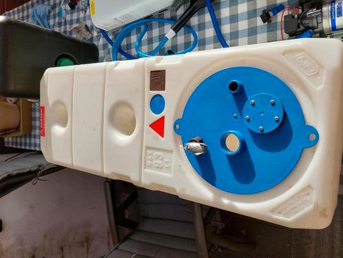 Kompleet water installatie met geiser voor buiten douche, Caravans en Kamperen, Camper-accessoires, Zo goed als nieuw, Ophalen of Verzenden