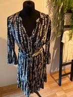 K Design super mooi jurkje mt M ZGAN, Kleding | Dames, Jurken, K Design, Ophalen of Verzenden, Zo goed als nieuw, Maat 38/40 (M)
