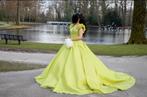 Prachtige Verlovingsjurk / Hennajurk, Ophalen, Zo goed als nieuw, Maat 36 (S), Onder de knie