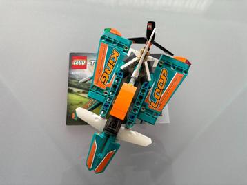 LEGO Technic Racevliegtuig 42117 beschikbaar voor biedingen