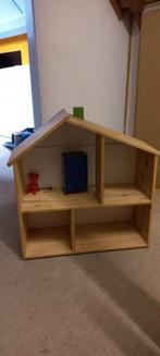 Houten Poppenhuis met Meubels, Ophalen of Verzenden, Gebruikt, Poppenhuis
