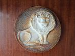 2x Vintage wandtegel met leeuw 1 Steuler Keramik/1 onbekend, Ophalen of Verzenden