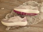 Under Armour dames sport schoenen mt 39 nog nieuw, Ophalen of Verzenden, Zo goed als nieuw, Sneakers of Gympen