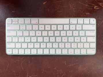 Apple Magic Keyboard (green) - no Touch ID - US-QWERTY beschikbaar voor biedingen