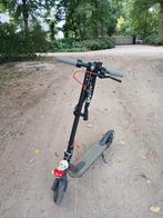 E-step Tuya, Fietsen en Brommers, Steps, Ophalen of Verzenden, Zo goed als nieuw, Elektrische step (E-scooter), Tuya