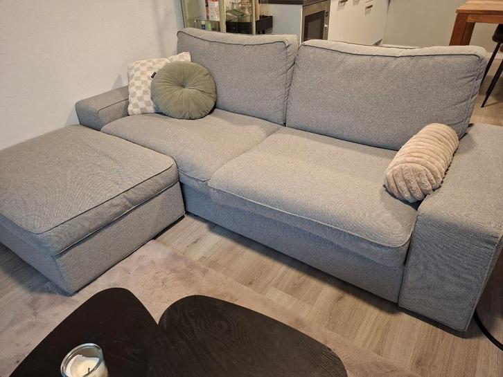 KIVIK driezits Ikea bank met hocker, Huis en Inrichting, Banken | Bankstellen, Zo goed als nieuw, Rechte bank, 200 tot 250 cm