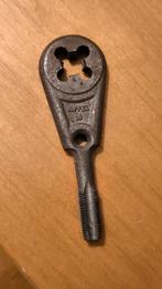 Vintage Spaaksleutel nippel g10 nippelspanner draaesnijtap, Ophalen of Verzenden