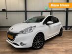 Peugeot 208 1.2 VTi Active / CRUISE / AIRCO / 5-DRS /, Auto's, Gebruikt, 1199 cc, 82 pk, Wit