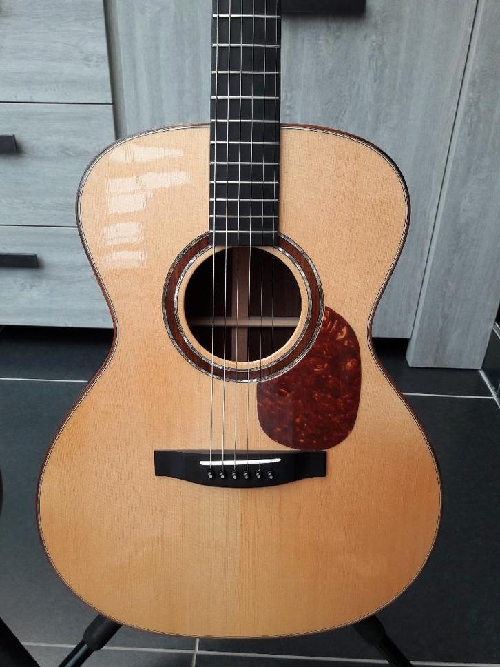Lakewood M-32 Deluxe Grand Concert, Muziek en Instrumenten, Snaarinstrumenten | Gitaren | Akoestisch, Zo goed als nieuw, Western- of Steelstringgitaar