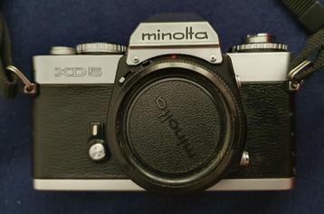 Minolta XD 5 camera met toebehoren beschikbaar voor biedingen