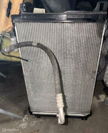 Radiateur Mercedes E-klasse W212 ('09-'16) 0477902903 beschikbaar voor biedingen