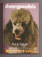 Dwergpoedels - Ruud Haak, Ophalen of Verzenden, Zo goed als nieuw, Honden