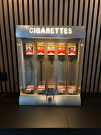 Verlichte Marlboro sigaretten displaykast met slot, Verzenden, Zo goed als nieuw, Lichtbak of (neon) lamp
