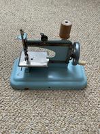 Antieke kindernaaimachientje, Ophalen of Verzenden