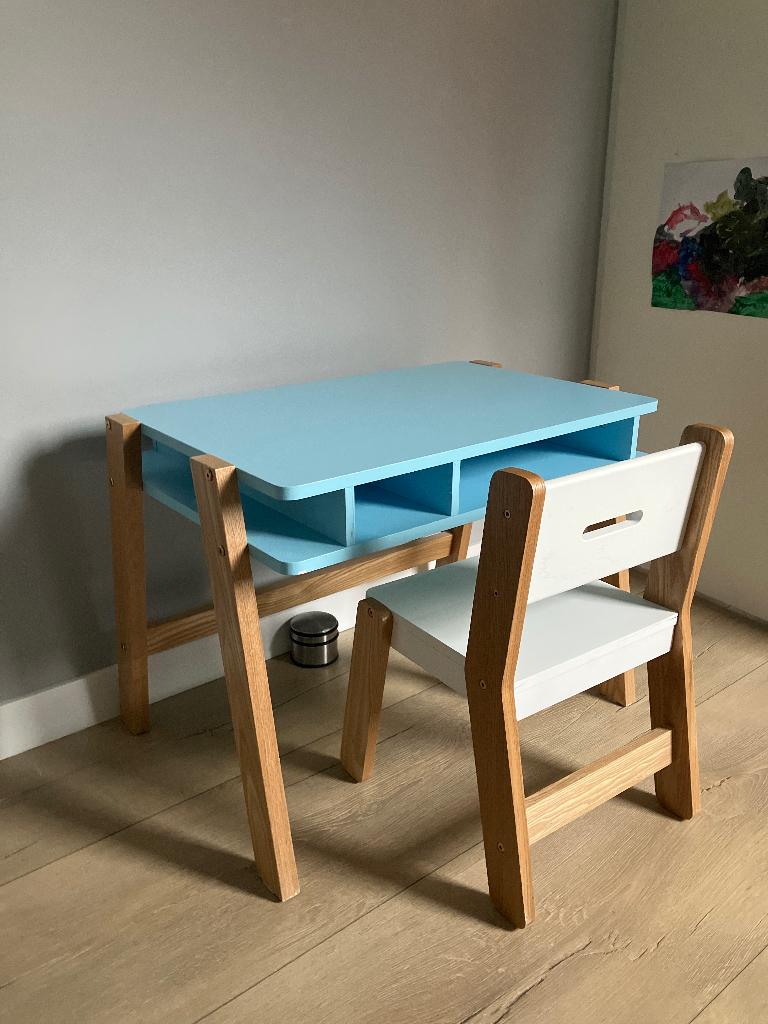 Kleuterbureau “Vertbaudet ARCHITECT” - hout, Kinderen en Baby's, Kinderkamer | Tafels en Stoelen, Zo goed als nieuw, Tafel(s) en Stoel(en)