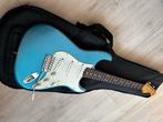 Fender Stratocaster Vintera II Nitro RW LPB, Muziek en Instrumenten, Ophalen, Zo goed als nieuw, Solid body, Fender
