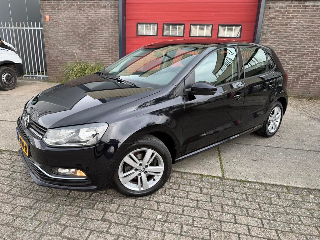 Volkswagen Polo 1.2 TSI 66KW 2015 Zwart, Auto's, Volkswagen, Particulier, Polo, ABS, Adaptive Cruise Control, Airbags, Airconditioning