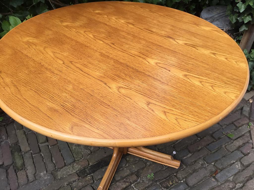 Vintage ronde eettafel. Jaren 70., Ophalen of Verzenden, Huis en Inrichting