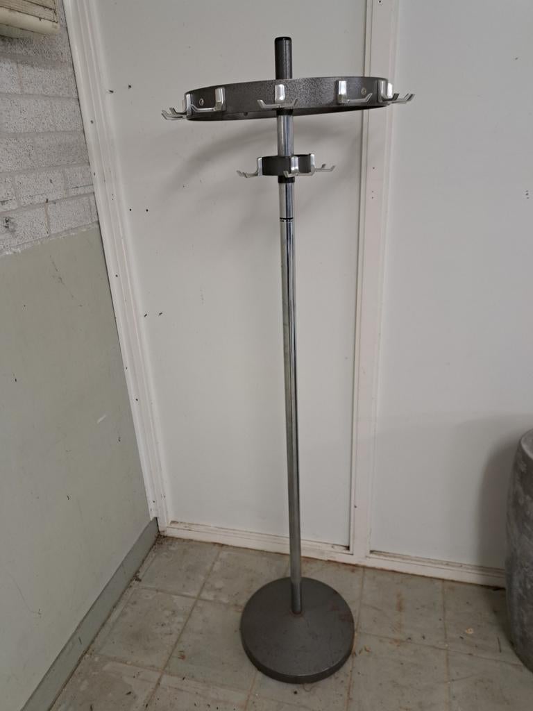 Industriële vintage Kapstok met 16 dubbele haken- 180cm Hoog, Ophalen, Metaal, Staande kapstok, 150 tot 200 cm