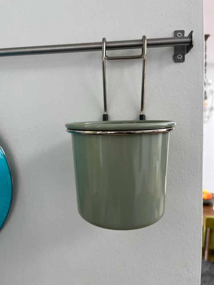 3x IKEA Ophangbare Plantenpotten Mintgroen, Tuin en Terras, Bloembakken en Plantenbakken, Gebruikt, Metaal, Binnen, Minder dan 30 cm