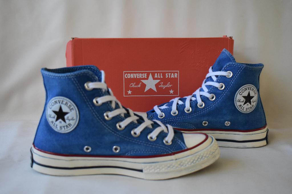 April'26 ALL STARS maat 37 UK 4.5 Sneakers NIEUW/ONGEDRAGEN, Blauw, Nieuw, Ophalen of Verzenden, Sneakers of Gympen