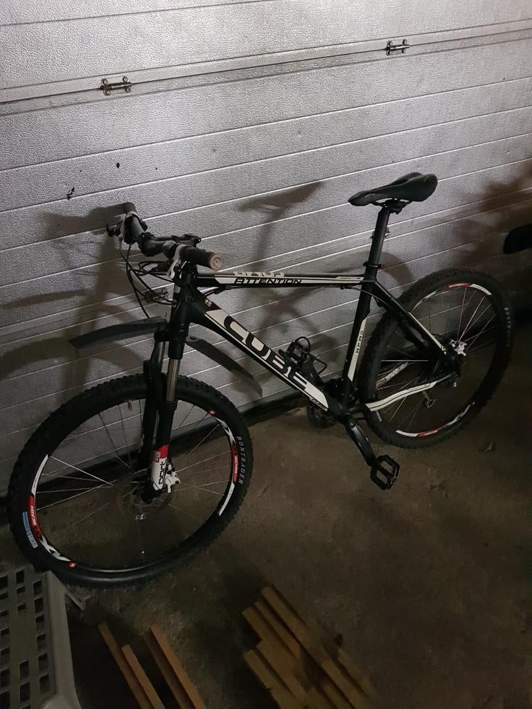 Moutenbike cube attention, Ophalen, Zo goed als nieuw, Meer dan 20 versnellingen, Overige merken