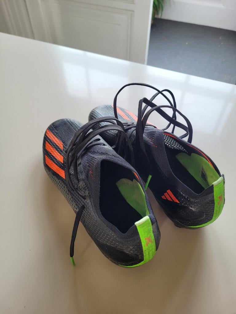 Voetbalschoenen Adidas, Sport en Fitness, Voetbal, Maat XS of kleiner, Ophalen of Verzenden, Gebruikt, Schoenen