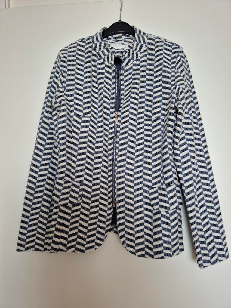 Mooi rekbaar jasje blazer blauw roomwit van In shape maat L, Ophalen of Verzenden, Zo goed als nieuw, Maat 42/44 (L), Blauw