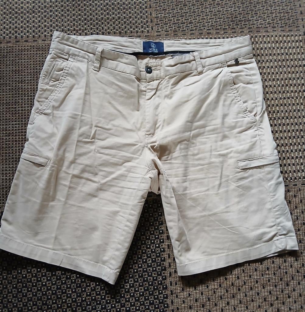 Korte beige zandkleurige broek marco manzini, Maat 52/54 (L), Ophalen of Verzenden, Zo goed als nieuw, Marco manzini