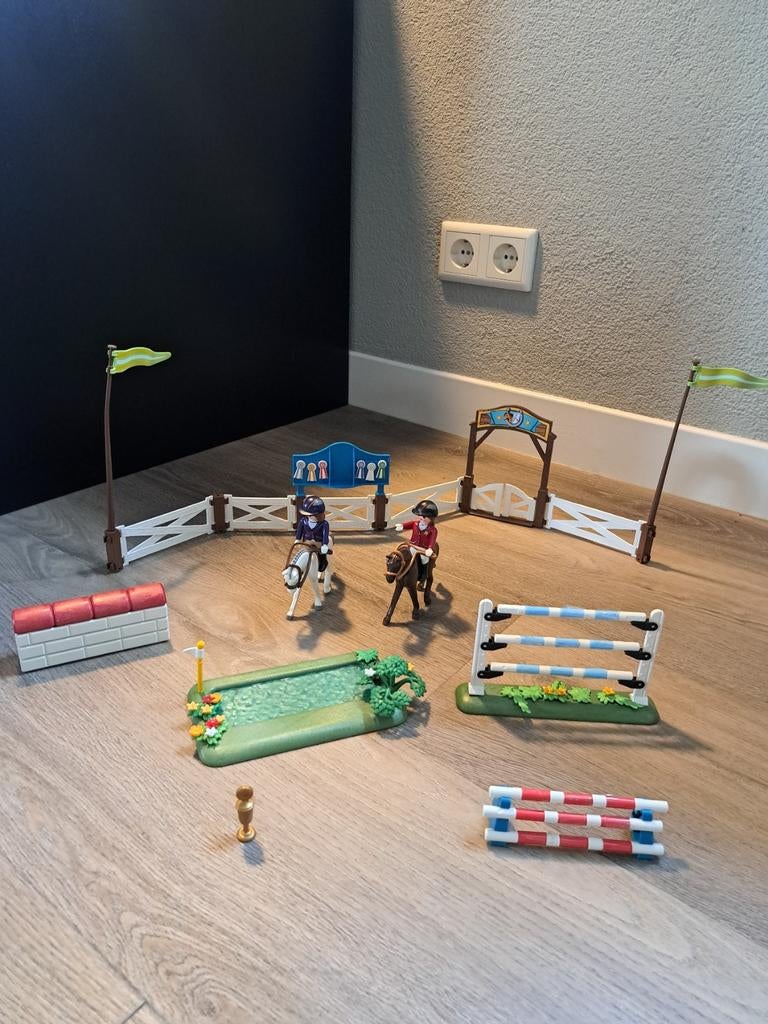 Playmobil Paardenwedstrijd, Ophalen, Zo goed als nieuw