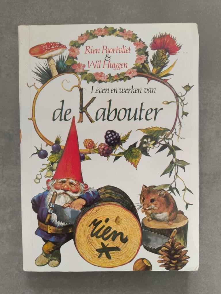 Leven en werken van de kabouter - Rien Poortvliet & Wil Huyg, Boeken, Overige Boeken, Ophalen of Verzenden, Zo goed als nieuw