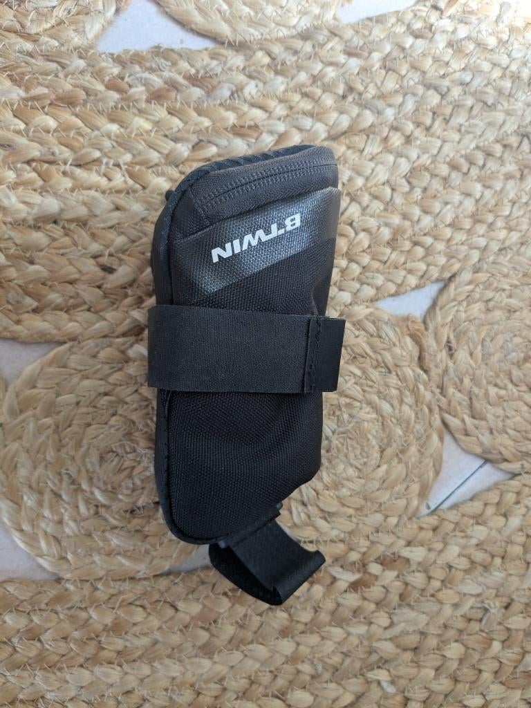 Zadeltasje (race)fiets B'twin, Fietsen en Brommers, Fietsaccessoires | Fietstassen, Ophalen of Verzenden, Gebruikt, Decathlon B'Twin