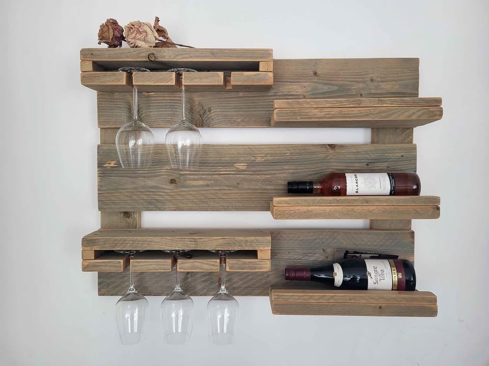 wijnrek wandrek steigerhout, Ophalen, Zo goed als nieuw