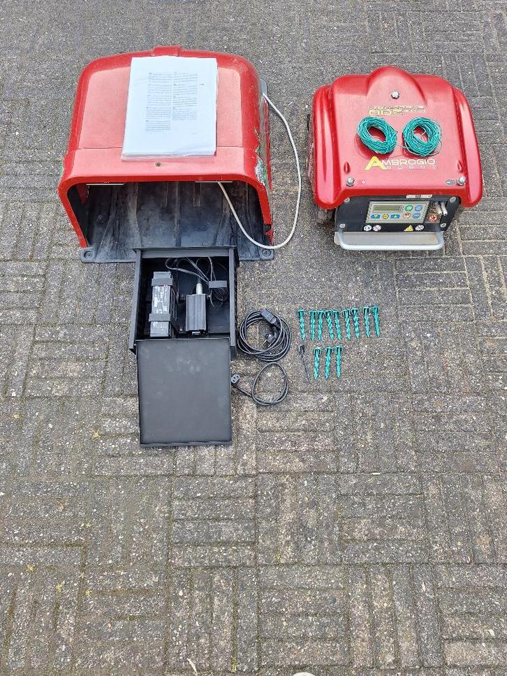 Robotmaaier Robot maaier Ambrogio line 200 evolution, Tuin en Terras, Robotmaaiers, Gebruikt, Ophalen