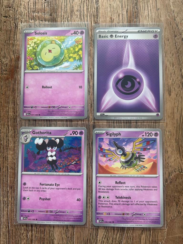 Pokémon kaarten: Solosis, Gothorita, Sigilyph, Basic Energy, Ophalen of Verzenden, Zo goed als nieuw, Meerdere kaarten