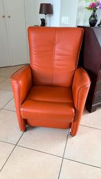 Prominent elektrische sta-op-stoel, Huis en Inrichting, Fauteuils, Ophalen, Minder dan 75 cm, Leer, Zo goed als nieuw