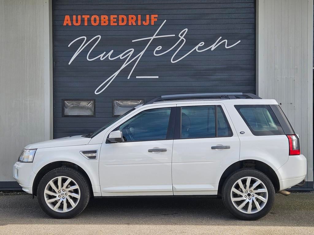 Land Rover Freelander 2.2 TD4 Prestige|Xenon|Leder|4x4|, Auto's, Land Rover, Euro 5, Gebruikt, Zwart, 4 cilinders